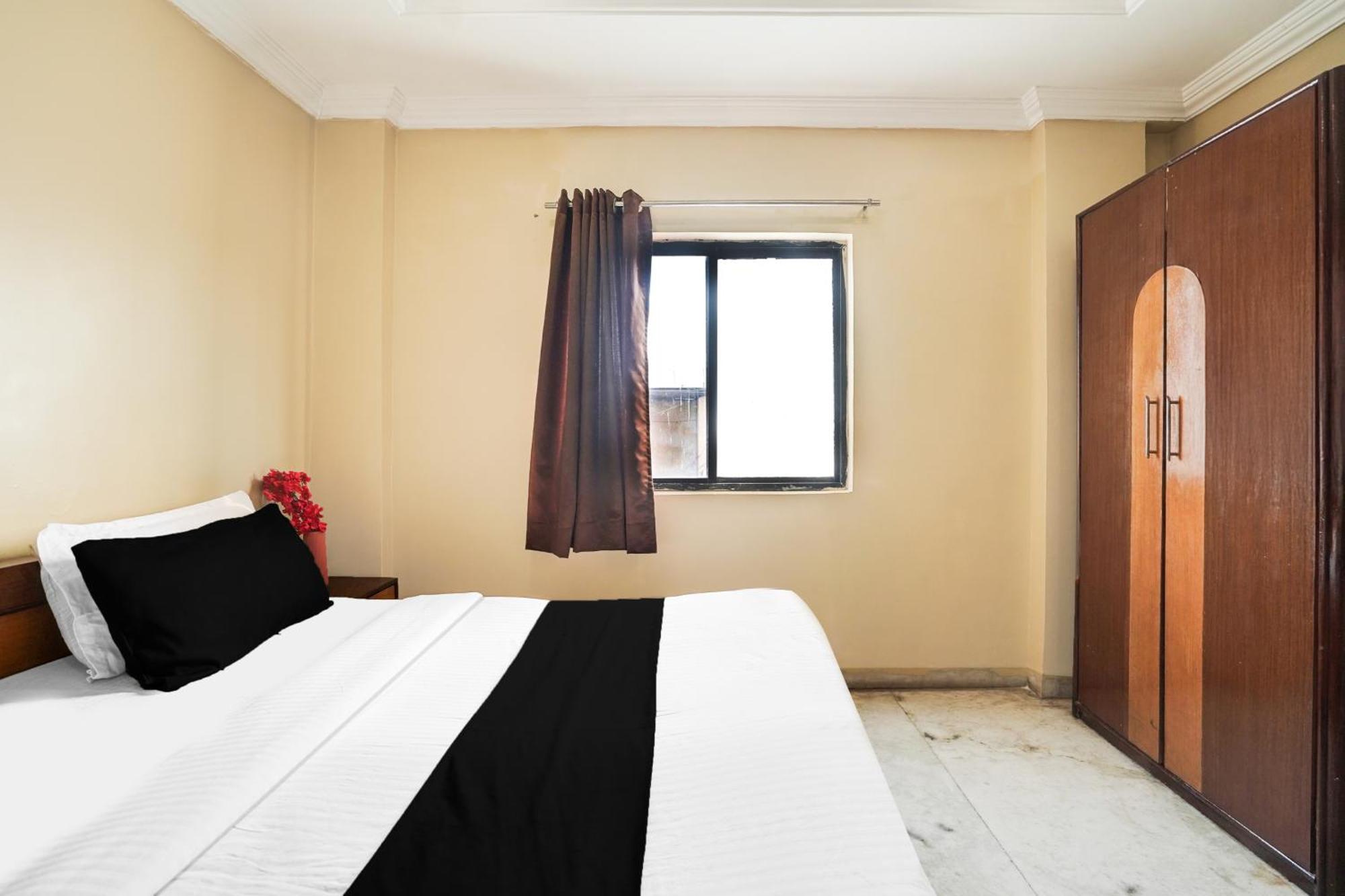 Super Hotel O Pithampur Formerly Ganga Residency Akolia Eksteriør bilde