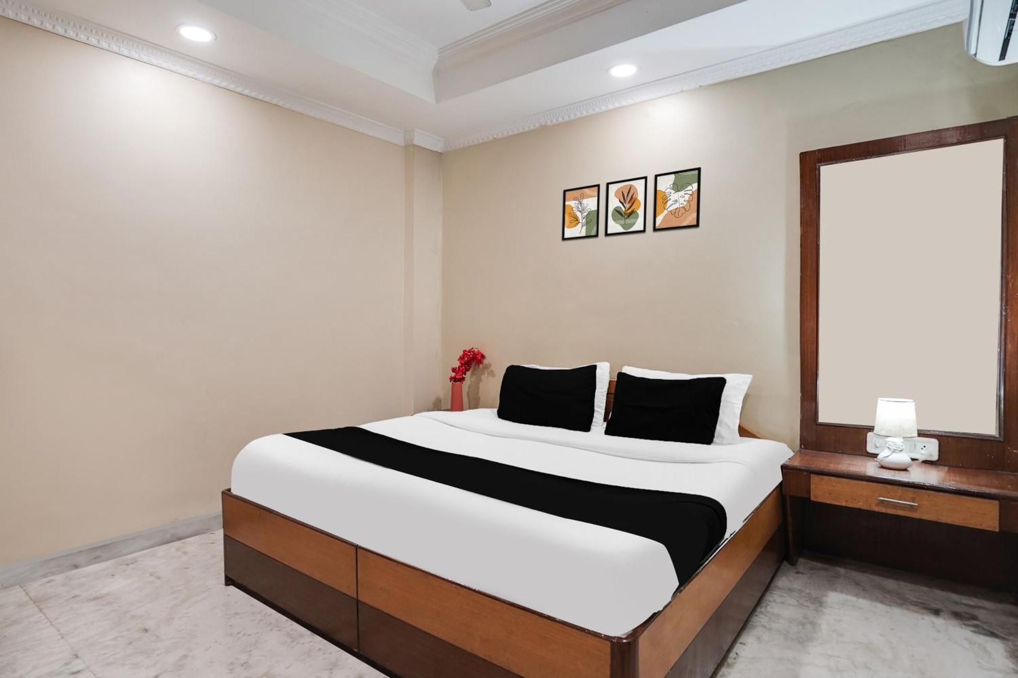 Super Hotel O Pithampur Formerly Ganga Residency Akolia Eksteriør bilde
